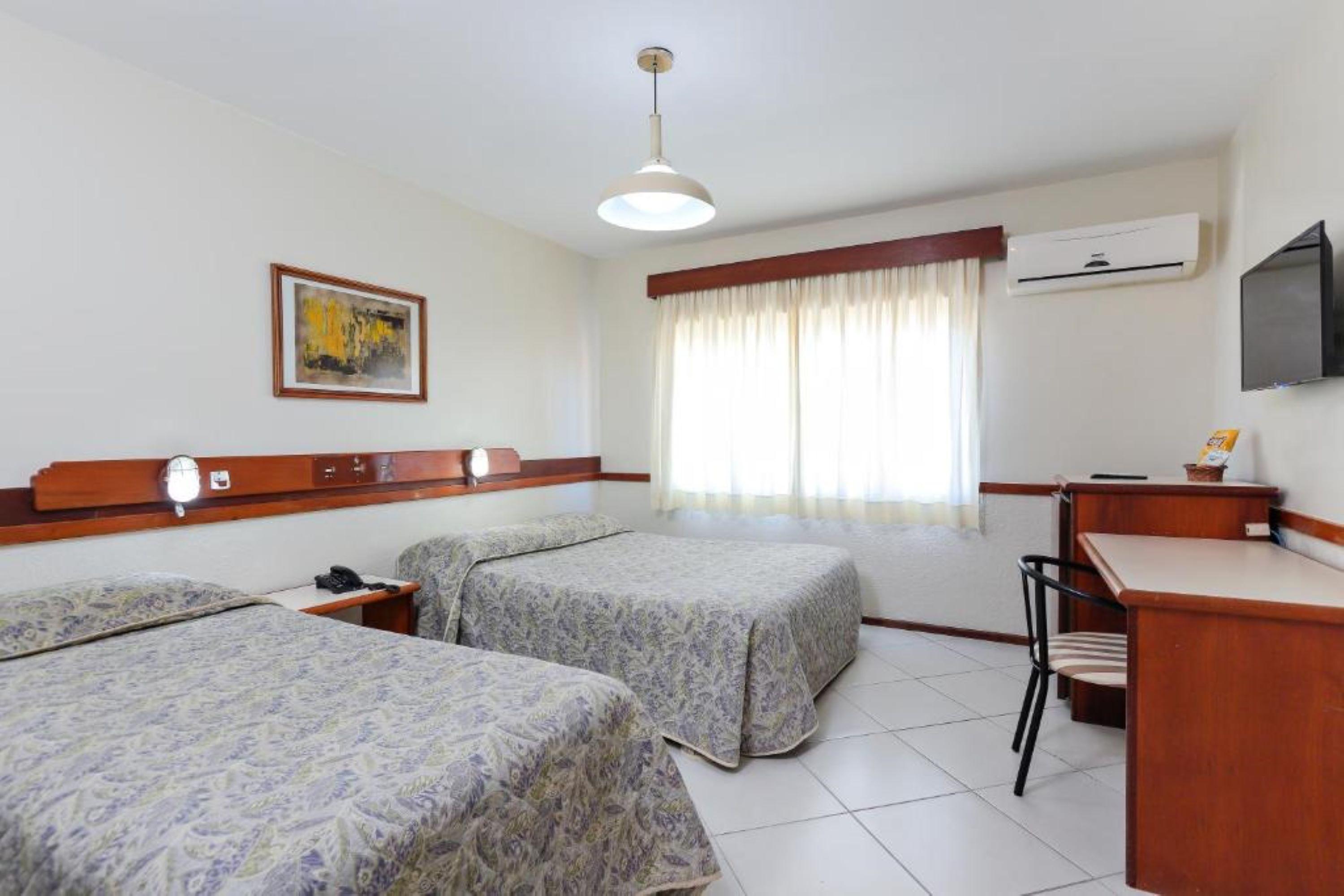 Hotel Suarez Campo Bom Exterior photo