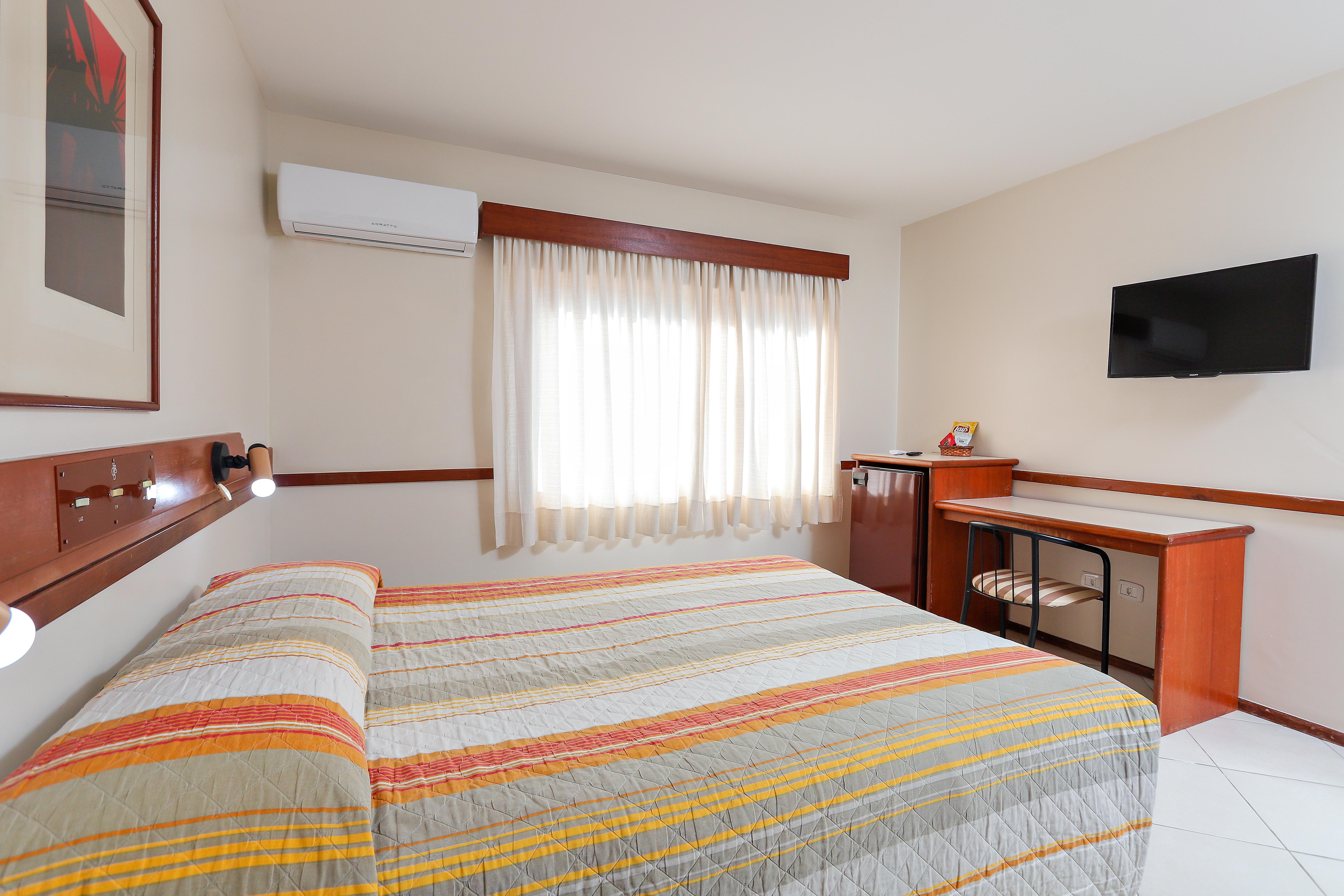 Hotel Suarez Campo Bom Exterior photo