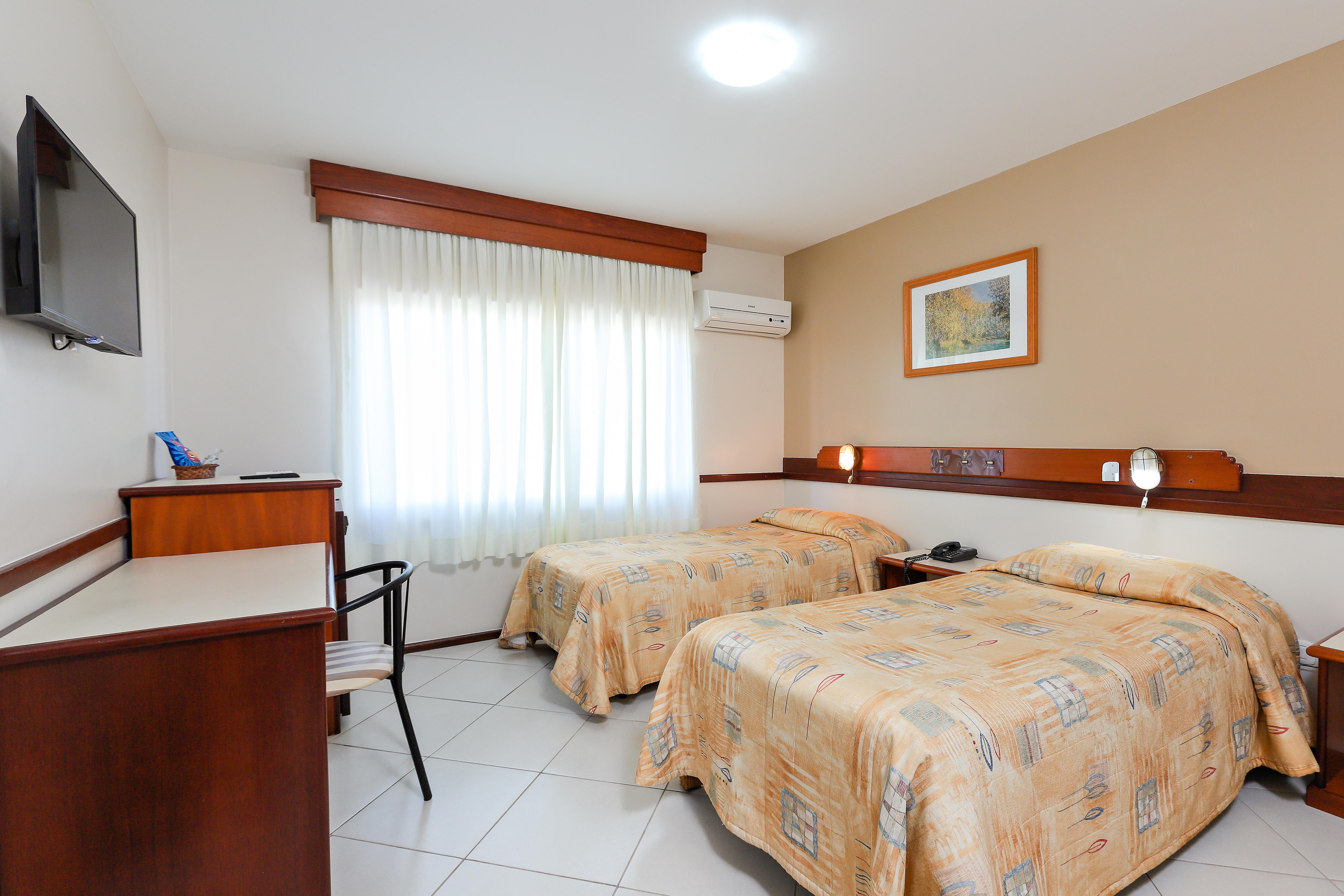 Hotel Suarez Campo Bom Exterior photo