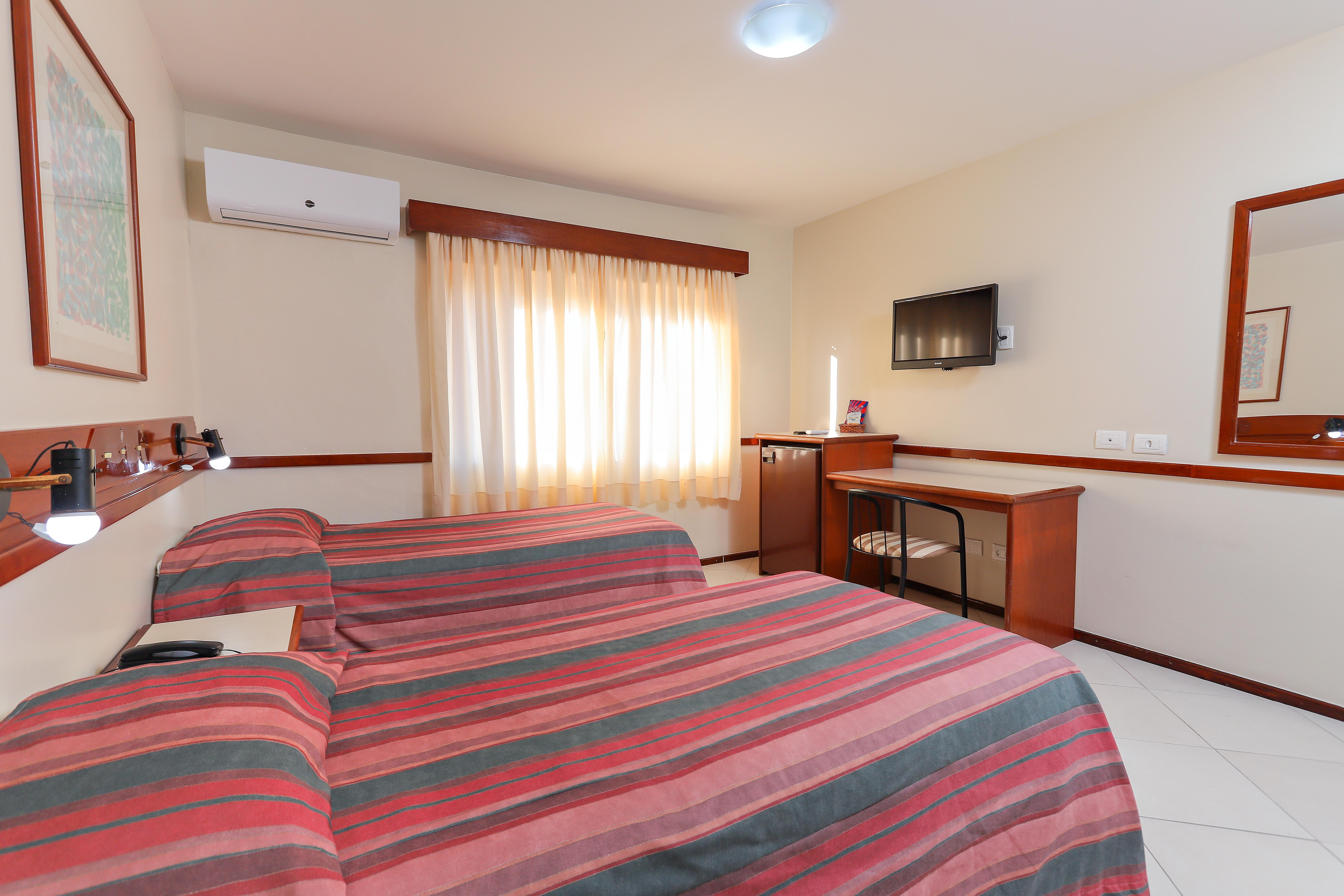 Hotel Suarez Campo Bom Exterior photo