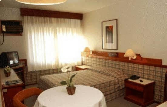 Hotel Suarez Campo Bom Exterior photo